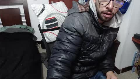 Snapshot of fvckhorneyguy chatting on 9, 10, 2025 andrew online show from 9, 10, 2025