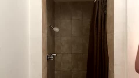 Snapshot of fvvkboyy chatting on 7, 1, 2025 fvvkboyy online show from 7, 1, 2025