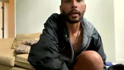 Snapshot of fvvkboyy chatting on 11, 3, 2025 fvvkboyy online show from 11, 3, 2025