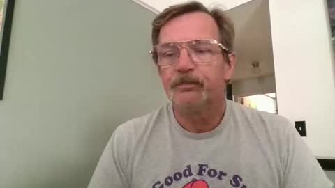 Snapshot of fxson8 chatting on 4, 10, 2025 fxson8 online show from 4, 10, 2025