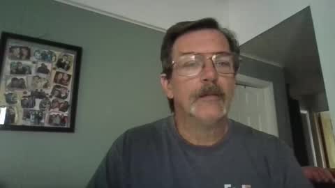 Snapshot of fxson8 chatting on 30, 10, 2025 fxson8 online show from 30, 10, 2025