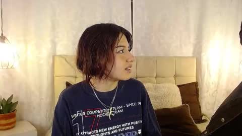 FIRE AND FOX online show from 12, 3, 2025