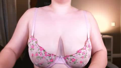 gaaby  online show from 16, 12, 2025