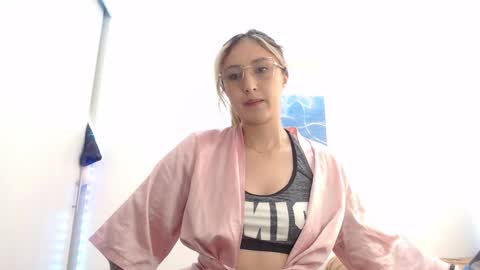 Gabriela online show from 21, 10, 2025