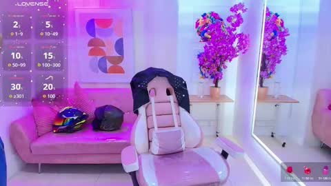 gabby_evanns online show from 27, 9, 2025