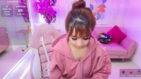 gabby_evanns online show from 13, 10, 2025