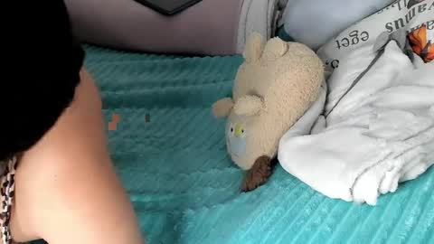 gabbyfoox online show from 15, 4, 2026