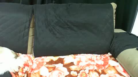 gaby  layla online show from 14, 1, 2025