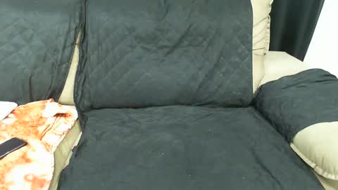 gaby  layla online show from 4, 2, 2025