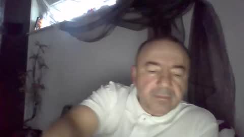 gabriel9_2003 online show from 11, 4, 2026