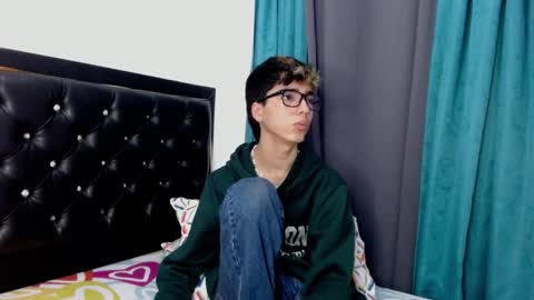 Snapshot of gabriel_x18 chatting on 2, 3, 2026 gabriel_x18 online show from 2, 3, 2026