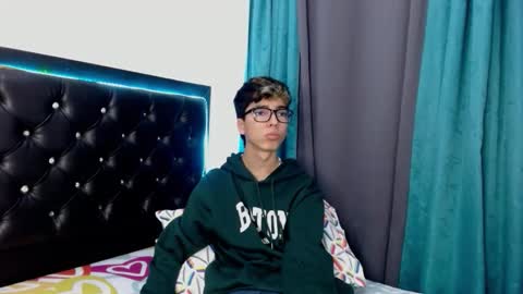 Snapshot of gabriel_x18 chatting on 2, 3, 2026 gabriel_x18 online show from 2, 3, 2026