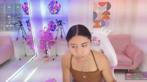 Gabby  online show from 30, 6, 2026