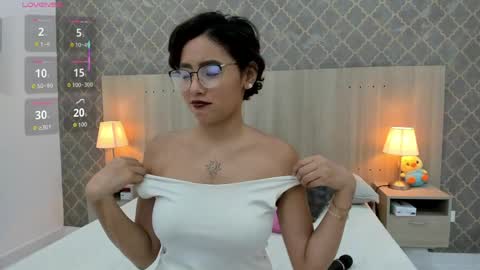 Gabriela Vargas online show from 26, 4, 2026