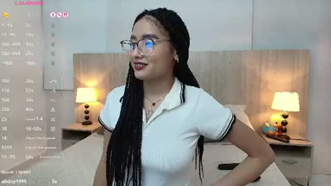 Gabriela Vargas online show from 23, 6, 2026