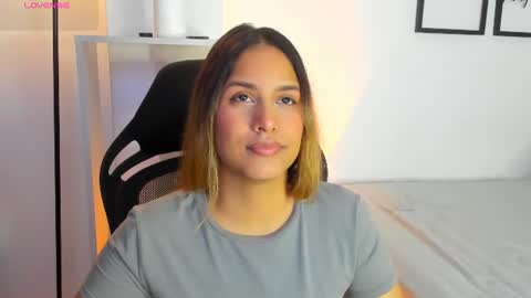 Snapshot of gabriella__tom chatting on 16, 7, 2026 Gabriella online show from 16, 7, 2026