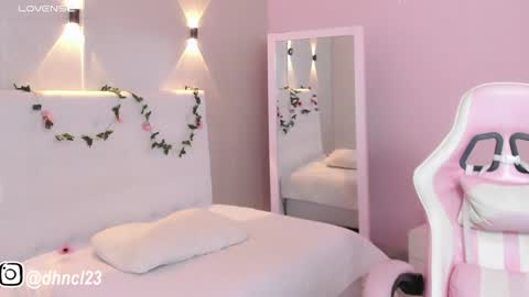 Gabriella online show from 8, 2, 2025