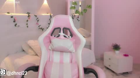 Gabriella online show from 12, 2, 2025