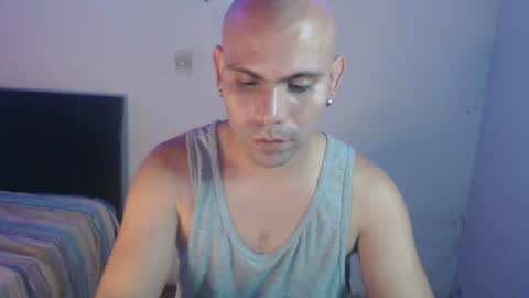 Snapshot of gabrielle_ramirez chatting on 10, 9, 2025 Gabriel online show from 10, 9, 2025