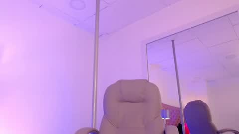 Gaby  online show from 5, 2, 2025