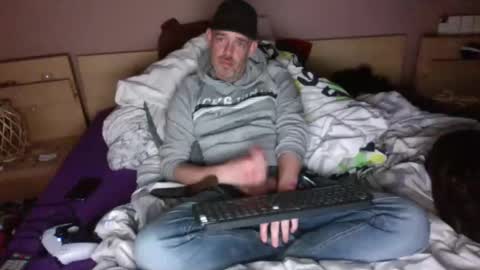 gabssss0802 online show from 9, 12, 2024