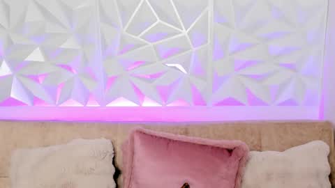 Gabriela  online show from 5, 4, 2026