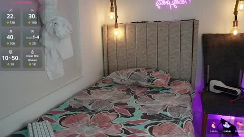 Gaby evansz online show from 8, 4, 2026