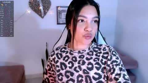 Snapshot of gaby_saikozz chatting on 6, 5, 2026 My name is Gabriela.. nice to meet you thumbs up please its very important to me online show from 6, 5, 2026