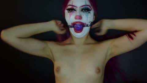 gabygumms online show from 11, 11, 2025