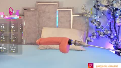 gabyyjones online show from 30, 9, 2025