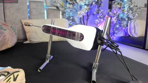 gabyyjones online show from 10, 10, 2025