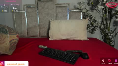 gabyyjones online show from 15, 12, 2025