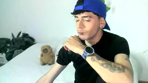 Gael Garca online show from 5, 2, 2026