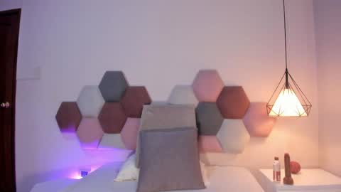 GahiaBelucci online show from 15, 5, 2026