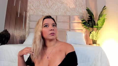 gaia_stonne online show from 7, 2, 2026