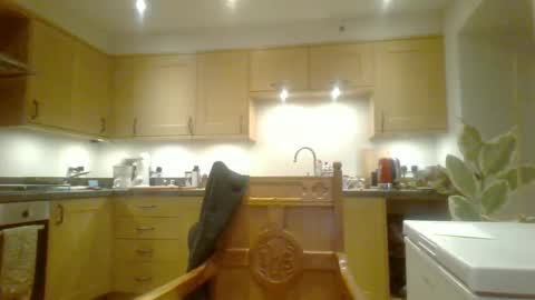 Snapshot of galacx chatting on 11, 12, 2024 galacx online show from 11, 12, 2024