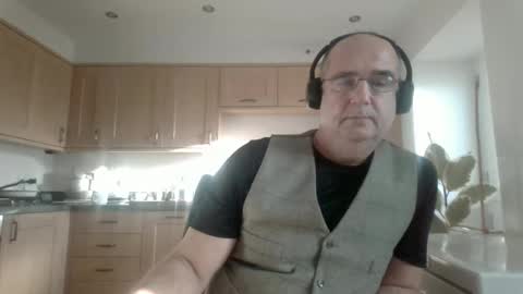 Snapshot of galacx chatting on 14, 12, 2024 galacx online show from 14, 12, 2024