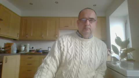 Snapshot of galacx chatting on 5, 1, 2025 galacx online show from 5, 1, 2025