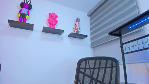 Snapshot of gangster_girl chatting on 2, 11, 2025 GANG online show from 2, 11, 2025