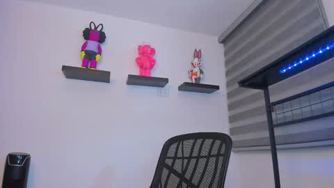 Snapshot of gangster_girl chatting on 19, 12, 2025 GANG online show from 19, 12, 2025