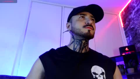 Chris  Dont forget to gift me thumb up Its very important to me and makes me happy AF  online show from 24, 11, 2025