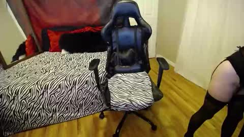 Gartersex online show from 18, 4, 2026