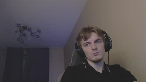 Snapshot of gasturfahe chatting on 3, 1, 2025 gasturfahe online show from 3, 1, 2025