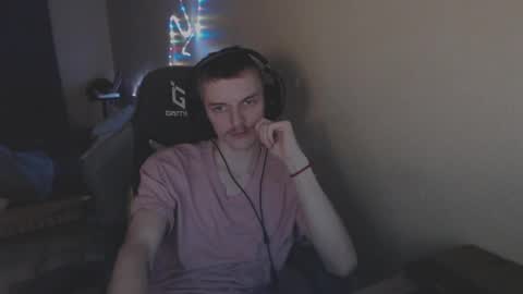 Snapshot of gasturfahe chatting on 18, 2, 2025 gasturfahe online show from 18, 2, 2025