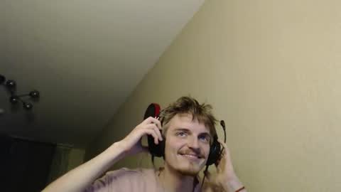 Snapshot of gasturfahe chatting on 30, 10, 2025 gasturfahe online show from 30, 10, 2025