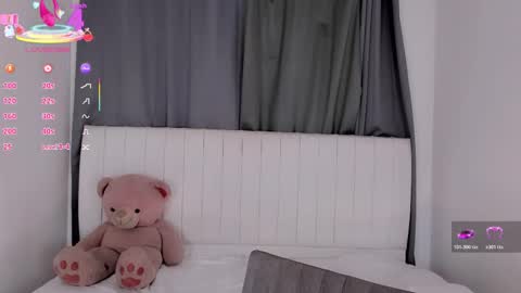 Vnecis Marn online show from 18, 11, 2025