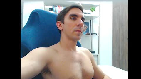 Snapshot of gatosarado23 chatting on 11, 10, 2025 gatosarado23 online show from 11, 10, 2025