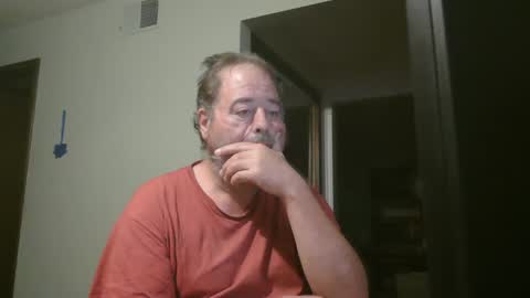 Snapshot of gavineverett3 chatting on 8, 10, 2025 gavineverett3 online show from 8, 10, 2025