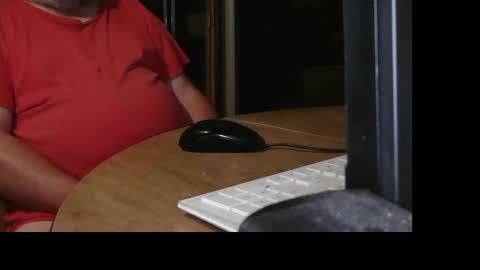 Snapshot of gavineverett3 chatting on 14, 10, 2025 gavineverett3 online show from 14, 10, 2025