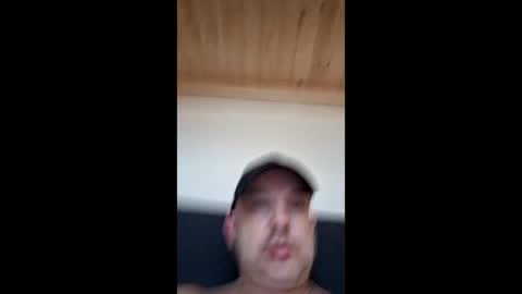 Snapshot of gaybud81 chatting on 1, 1, 2025 FuckerEurope online show from 1, 1, 2025